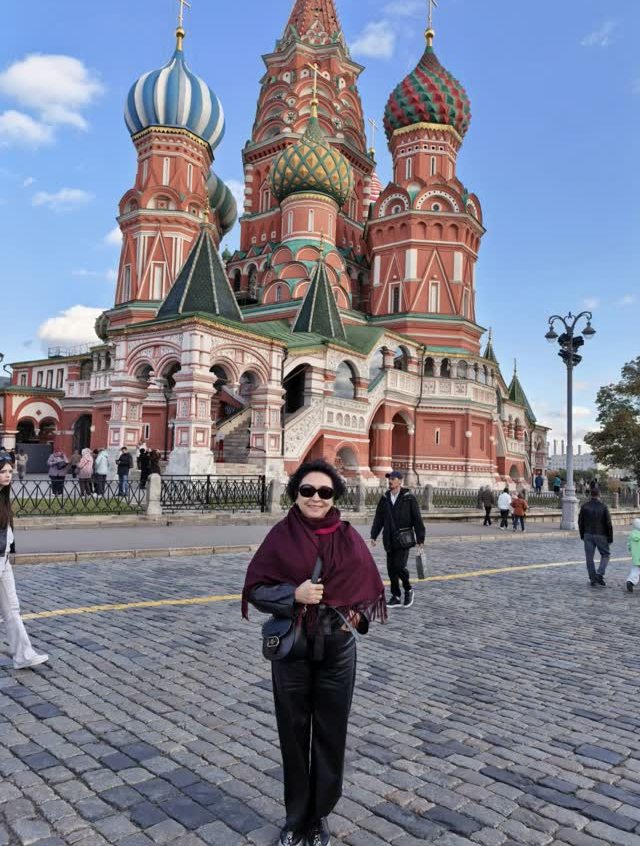 Анар на Красной площади